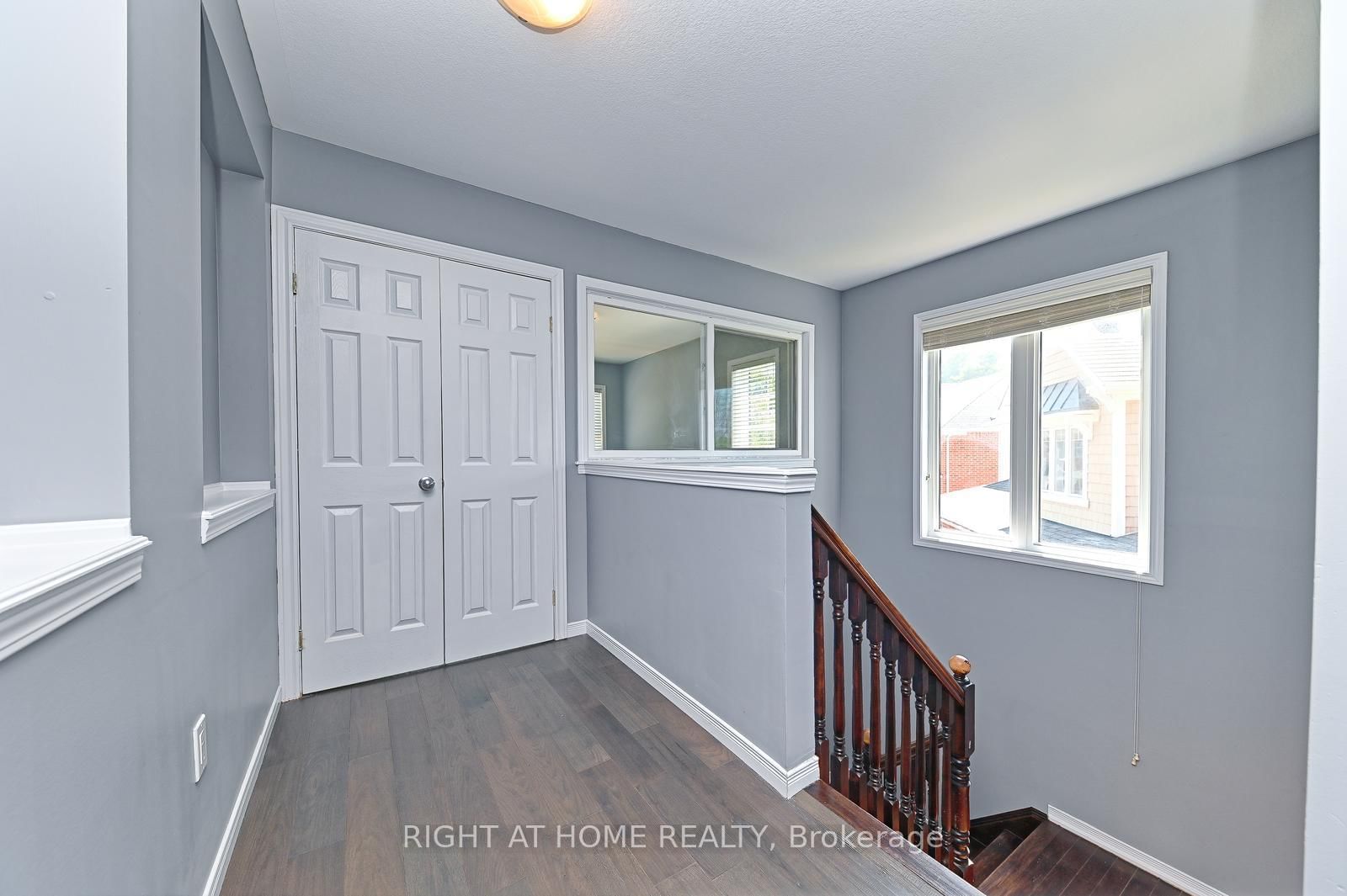 292 Falling Green Crescent - Photo 15