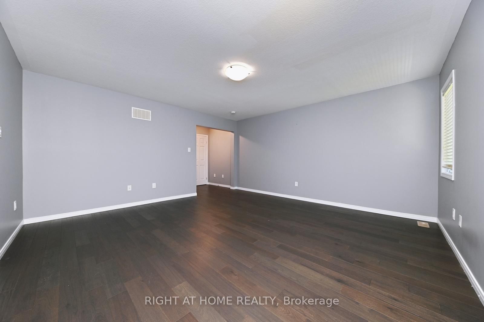 292 Falling Green Crescent - Photo 21