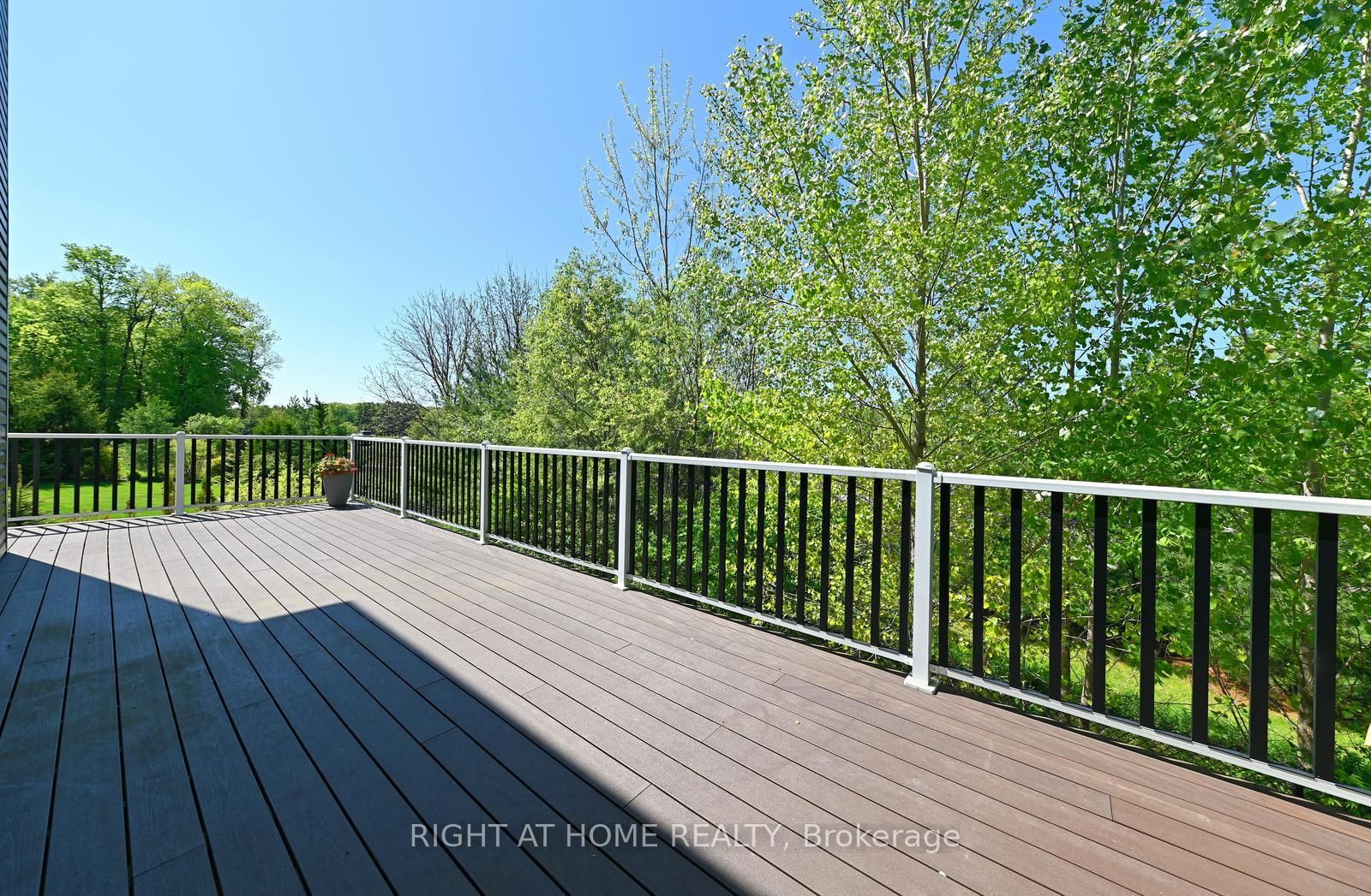 292 Falling Green Crescent - Photo 35