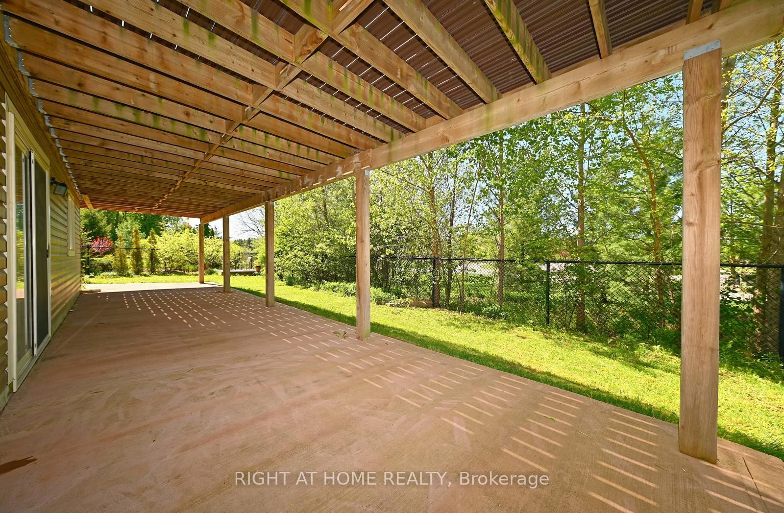 292 Falling Green Crescent - Photo 36