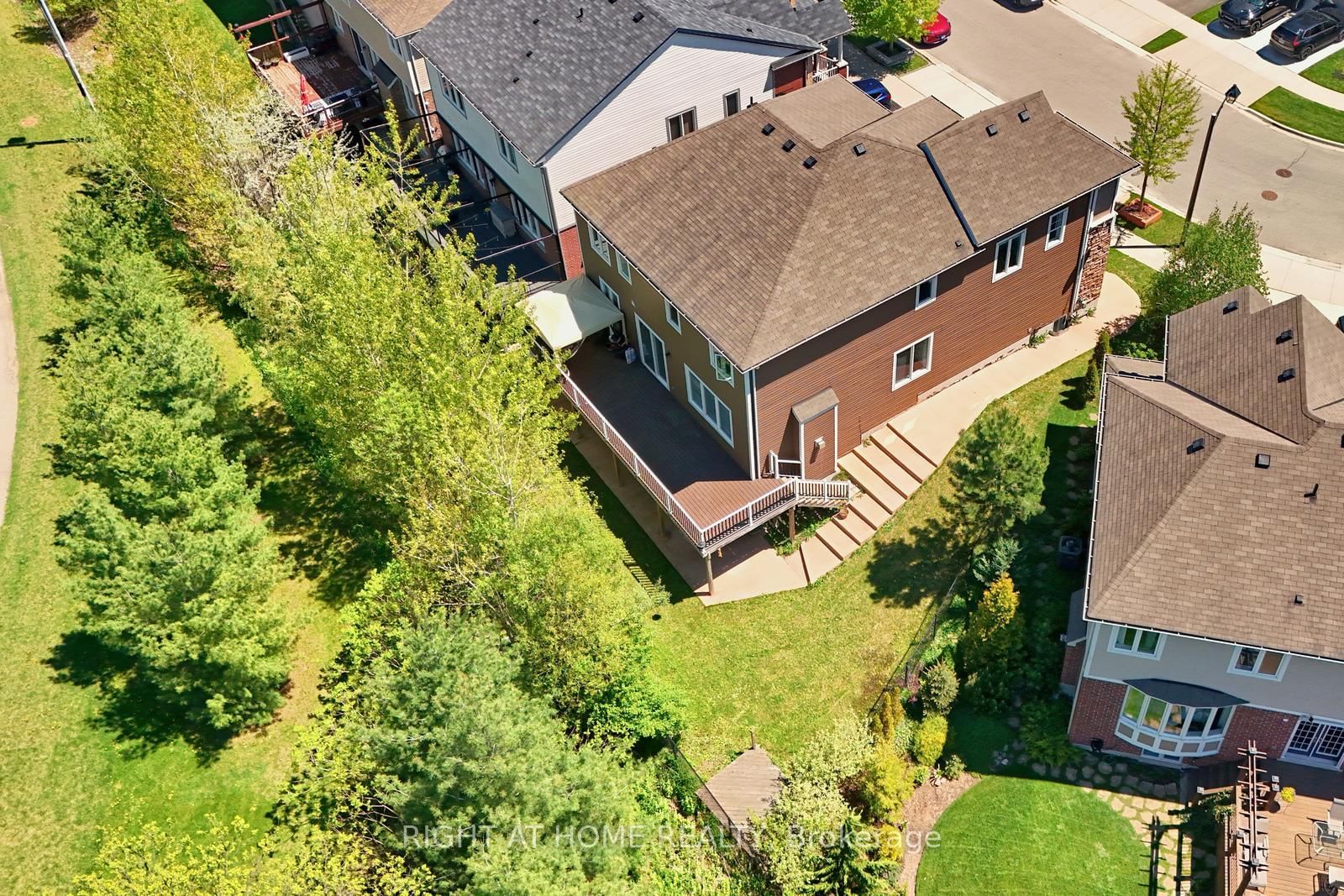 292 Falling Green Crescent - Photo 38