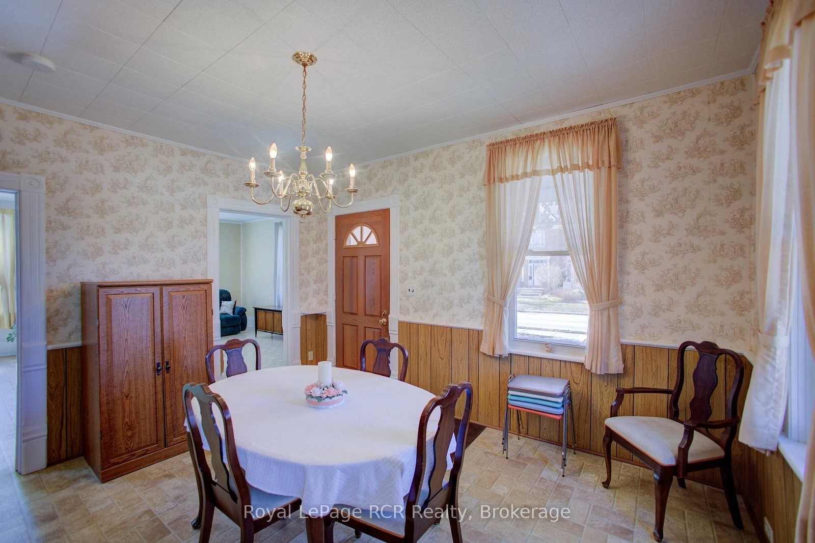 440 S Reserve Avenue • North Perth, ON photo 34