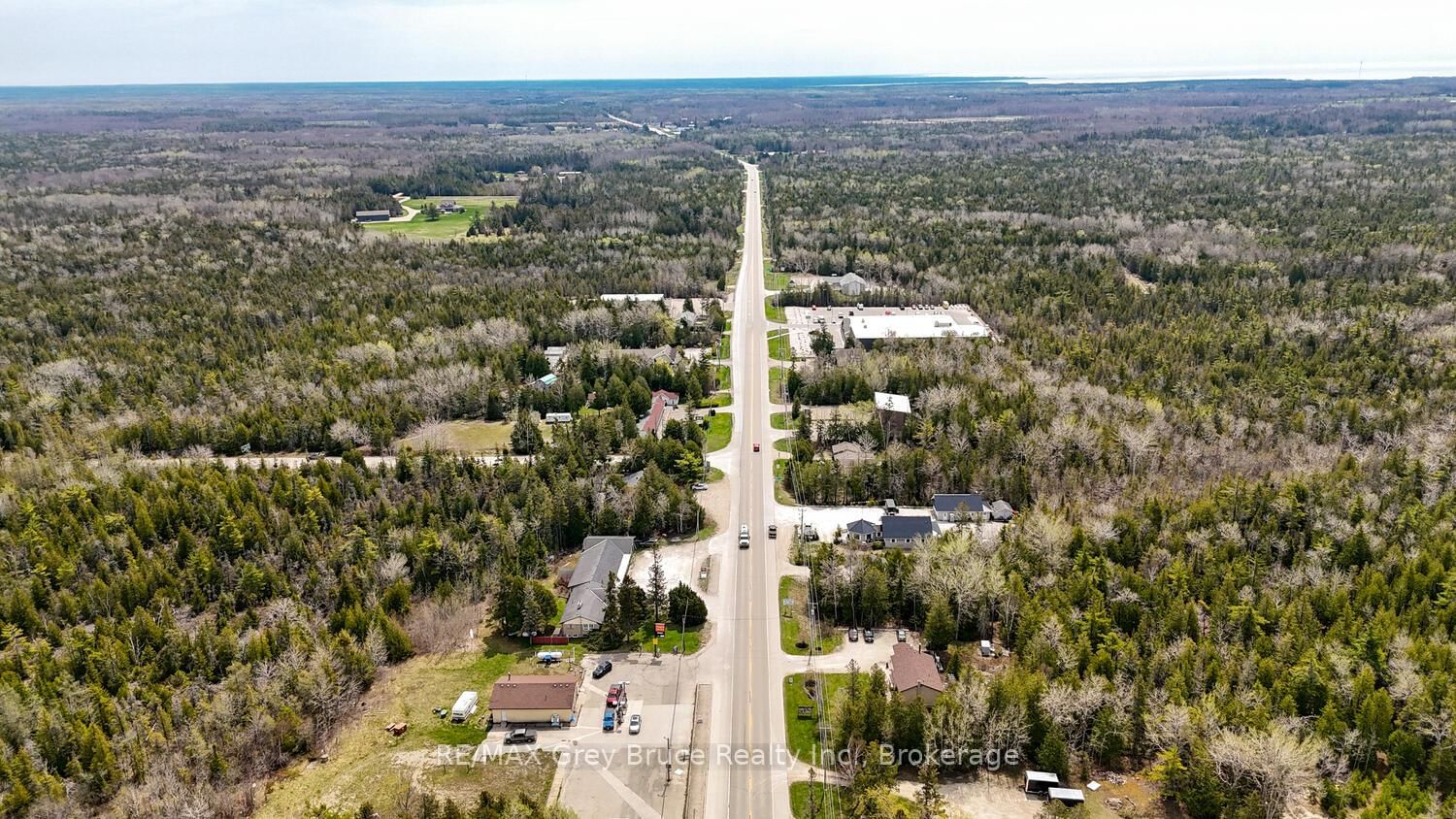 7382 Highway 6