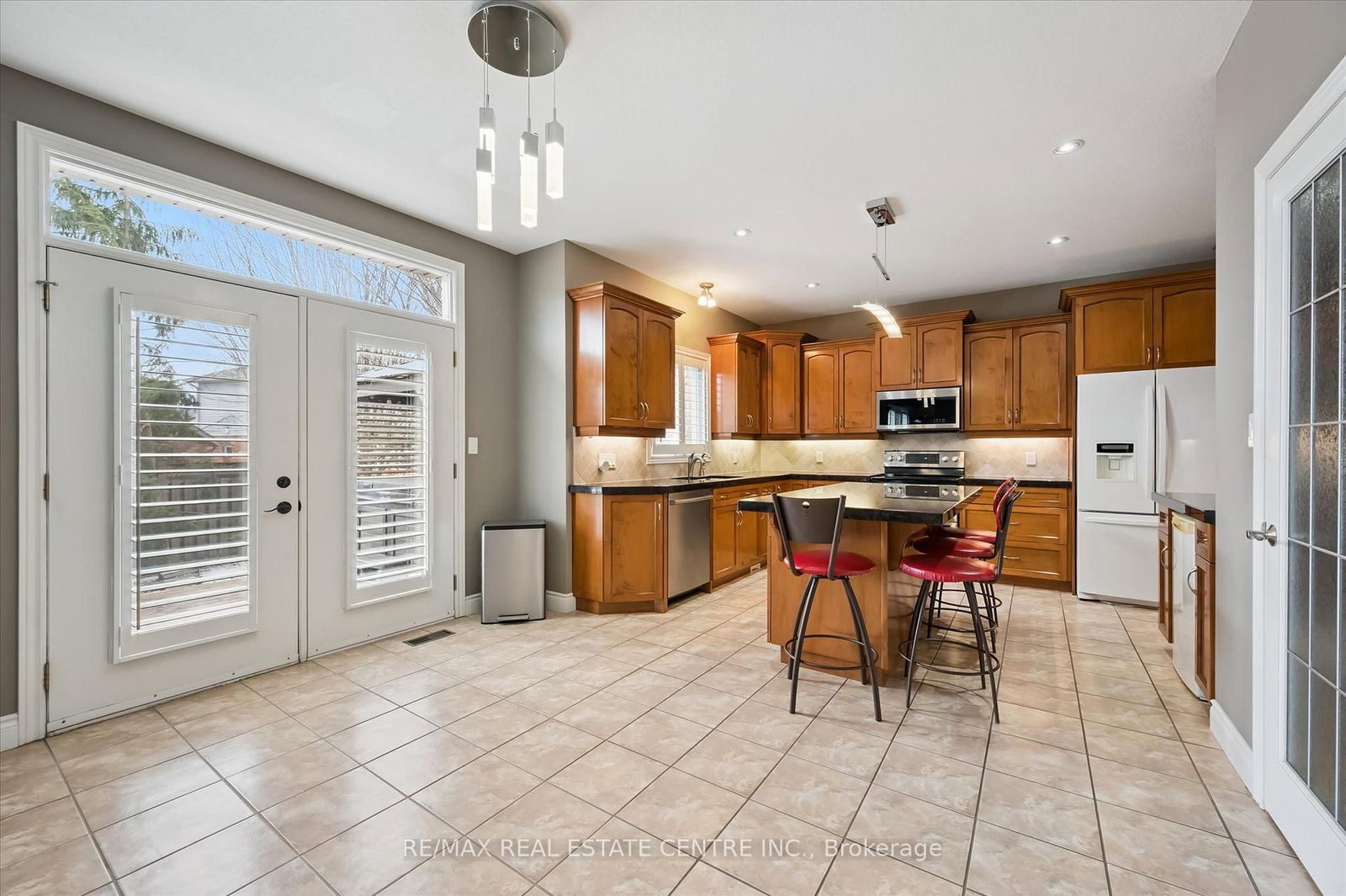 Listing Image 14