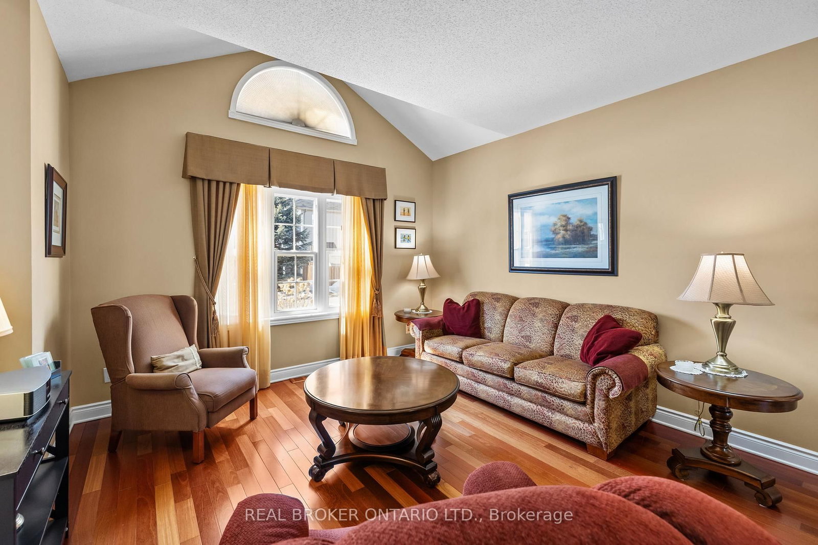 204 Hillpark High Street - Photo 5