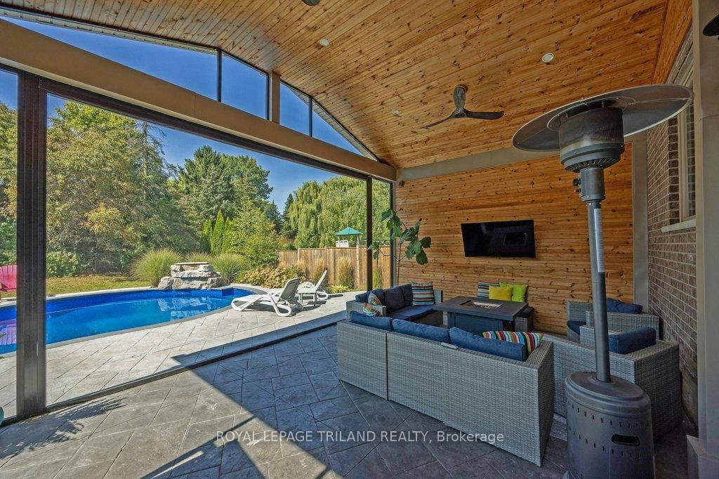 139 SKYLINE Avenue - Photo 32