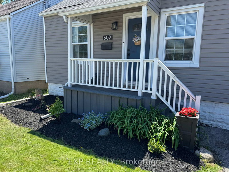 502 Britannia Ave, Hamilton, L8H 1Z6 | Image 2