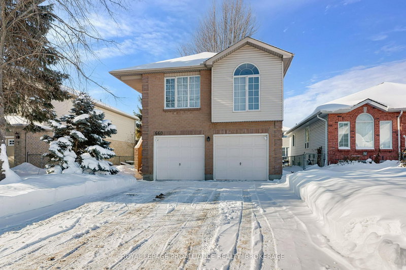 660 Roosevelt Dr, Kingston, K7M 8T8 | Image 2