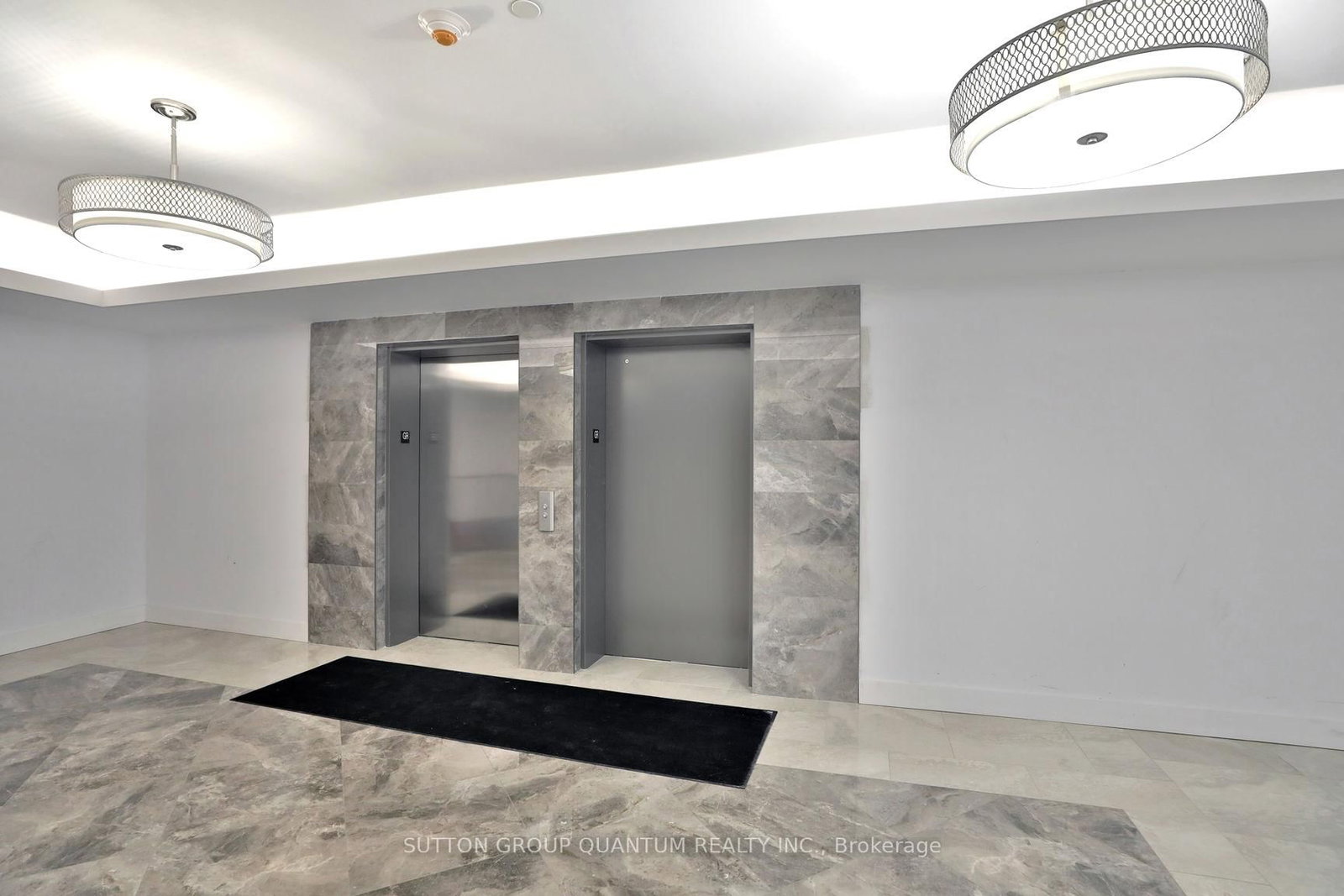 Condo for lease at 319-101 Shoreview Place, Hamilton, Ontario, L8E 0K2 - Stoney Creek - MLS: X12938644