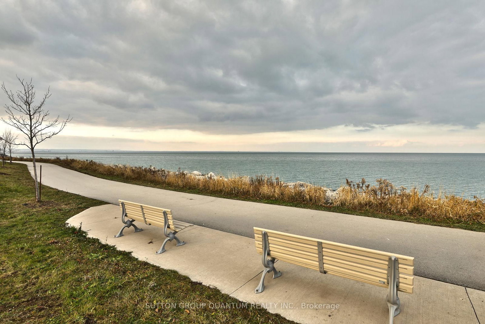 Condo for lease at 319-101 Shoreview Place, Hamilton, Ontario, L8E 0K2 - Stoney Creek - MLS: X12938644