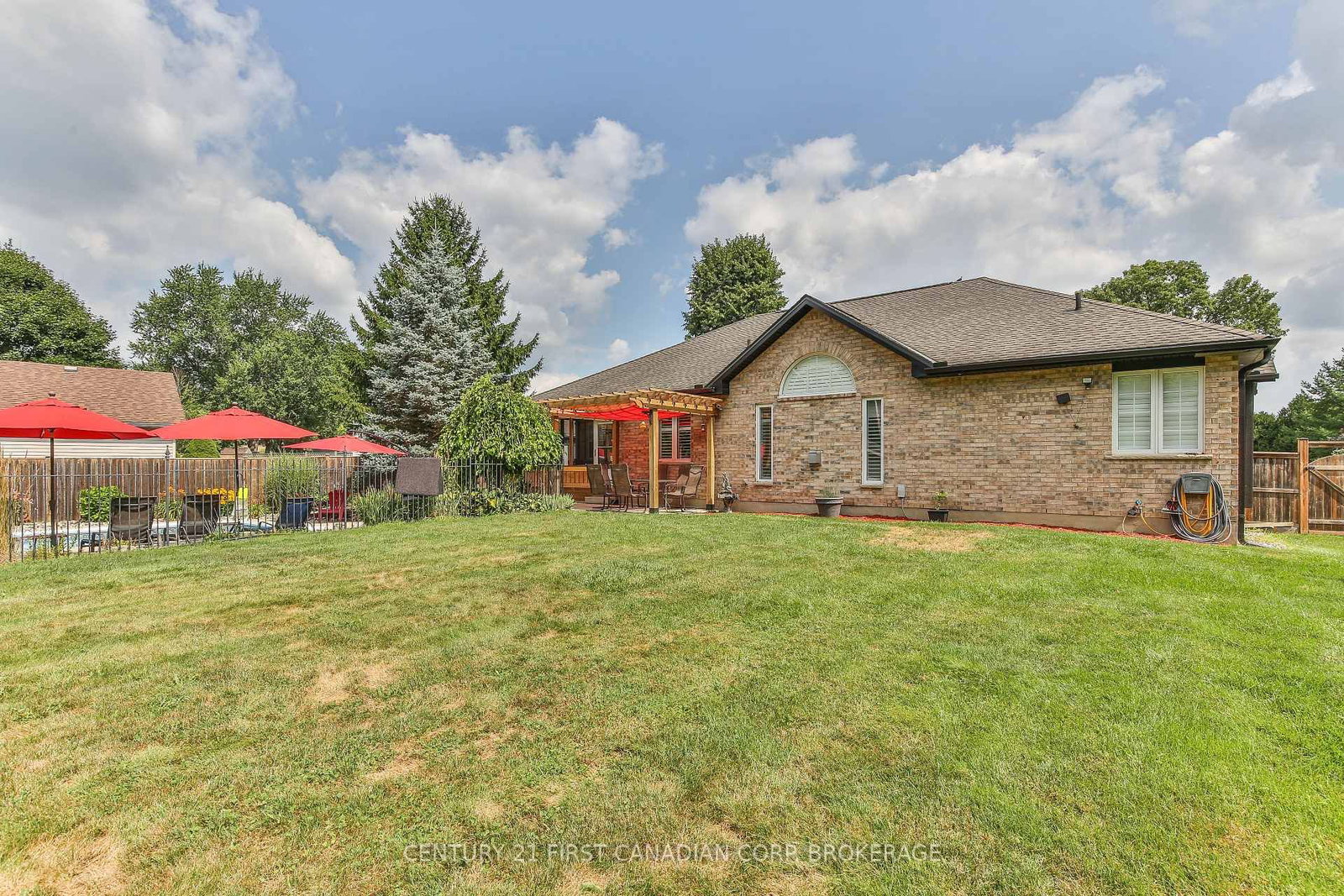Listing Image 43