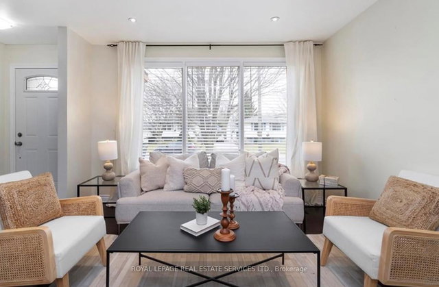 Main - 298 West 18th Street