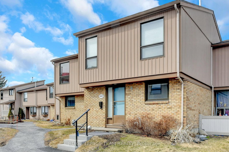 35 - 2027 Stonehenge Cres, Ottawa, K1B 4N7 | Image 3