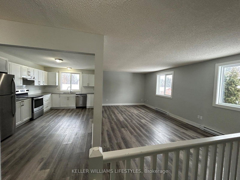 2 - 83 Marlborough Ave, London South, N5Z 3S4 | Image 3