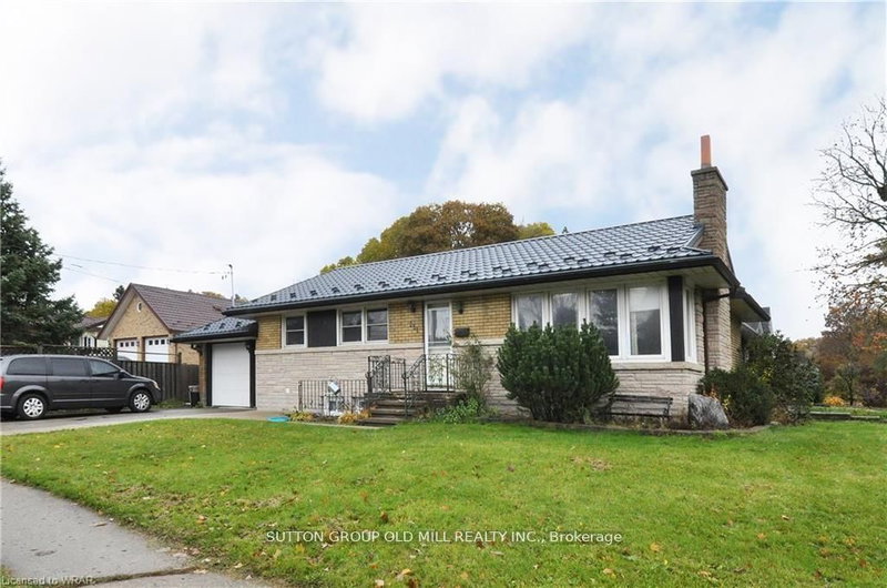 Bsmt - 251 Erb St E, Waterloo, N2J 1N2 | Image 2