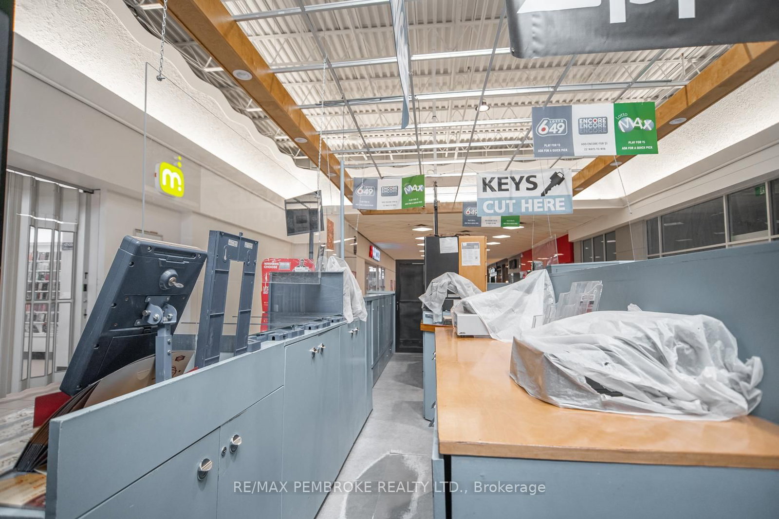 1100 Pembroke Street E - Photo 12