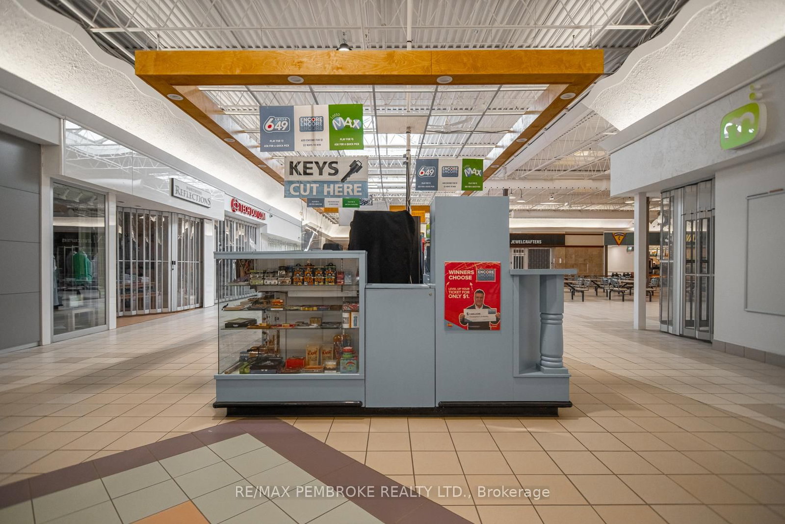 1100 Pembroke Street E - Photo 3