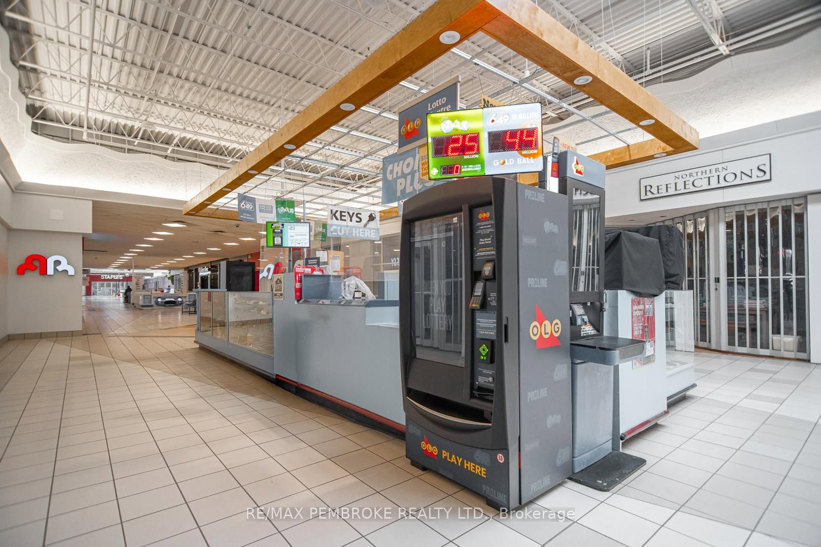 1100 Pembroke Street E - Photo 4