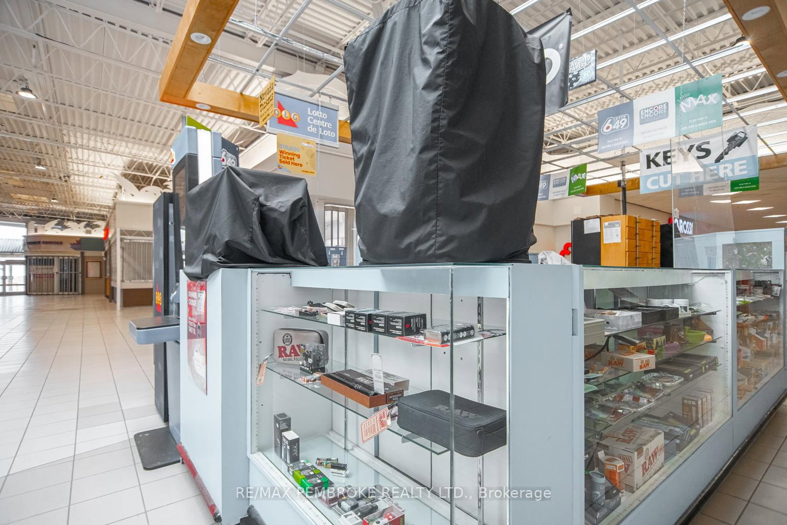 1100 Pembroke Street E - Photo 8