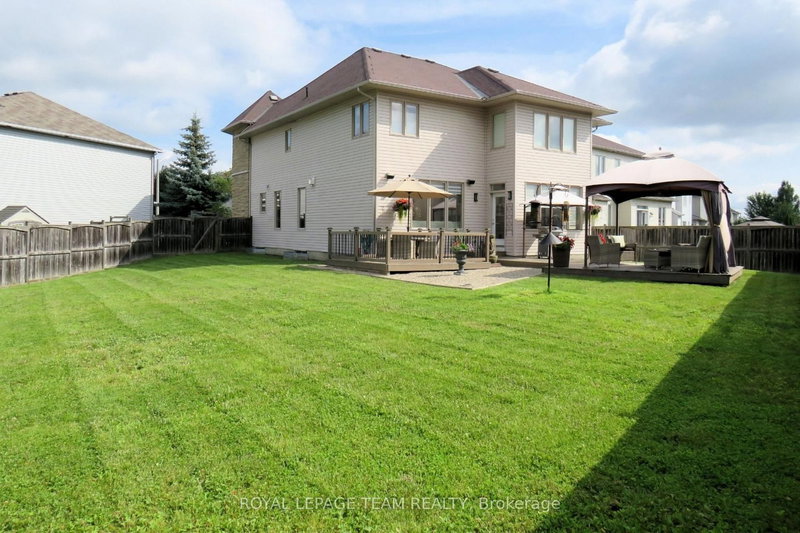 144 Whernside Terr, Kanata, K2W 0C6 | Image 3