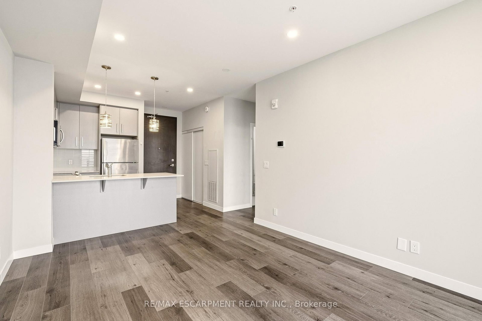 Condo for sale at 2308-15 Queen Street, Hamilton, Ontario, L8P 0C6 - Central - MLS: X12939588