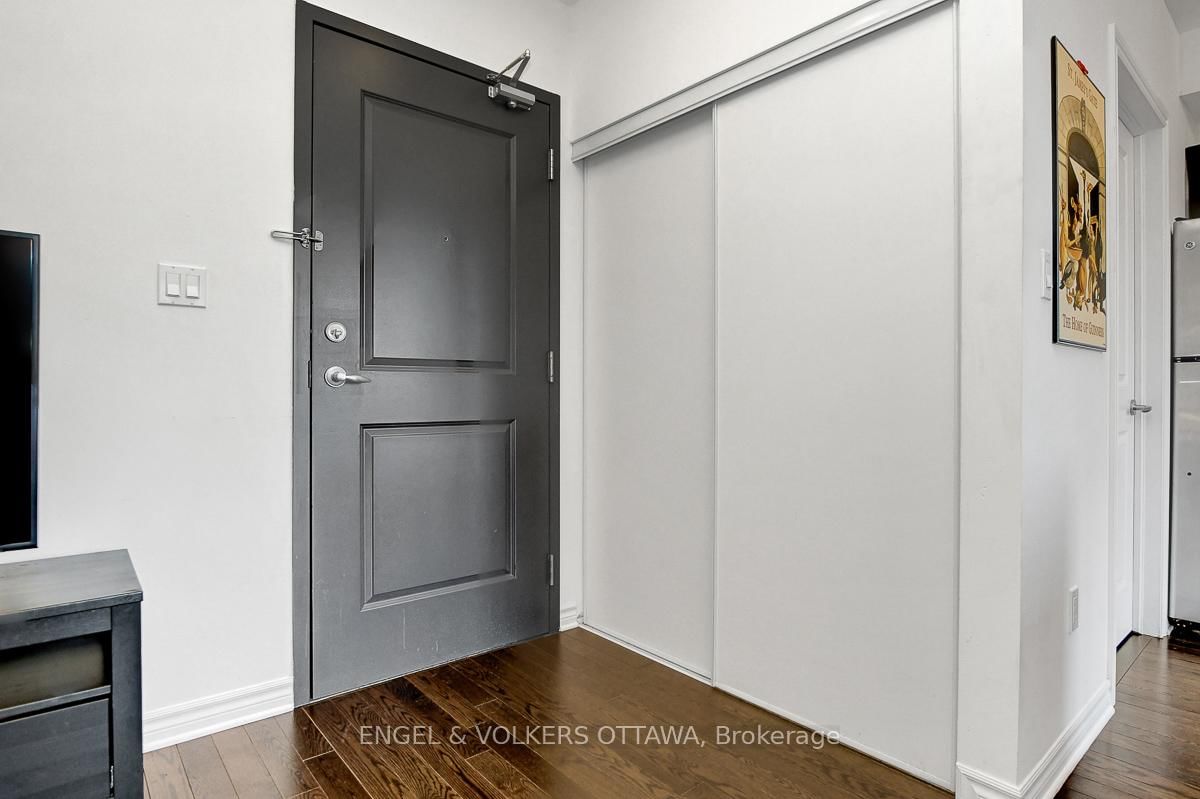 429 Kent Street, Unit 428 - Photo 2