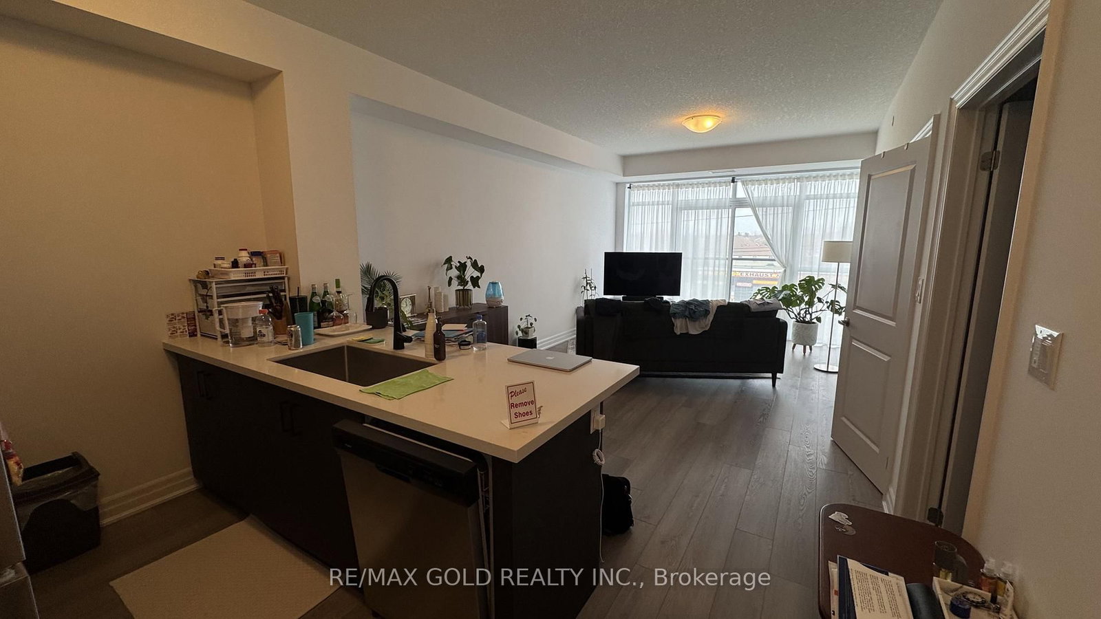 460 Dundas Street E, Unit 404 - Photo 11