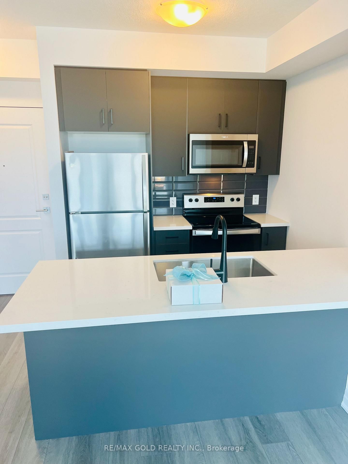 460 Dundas Street E, Unit 404 - Photo 14