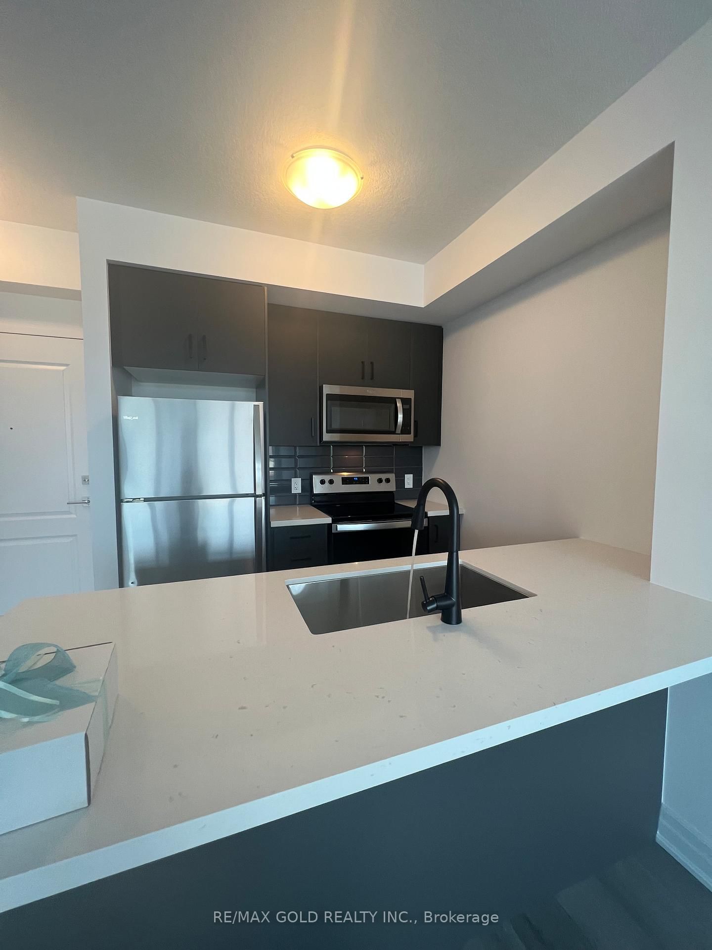 460 Dundas Street E, Unit 404 - Photo 16