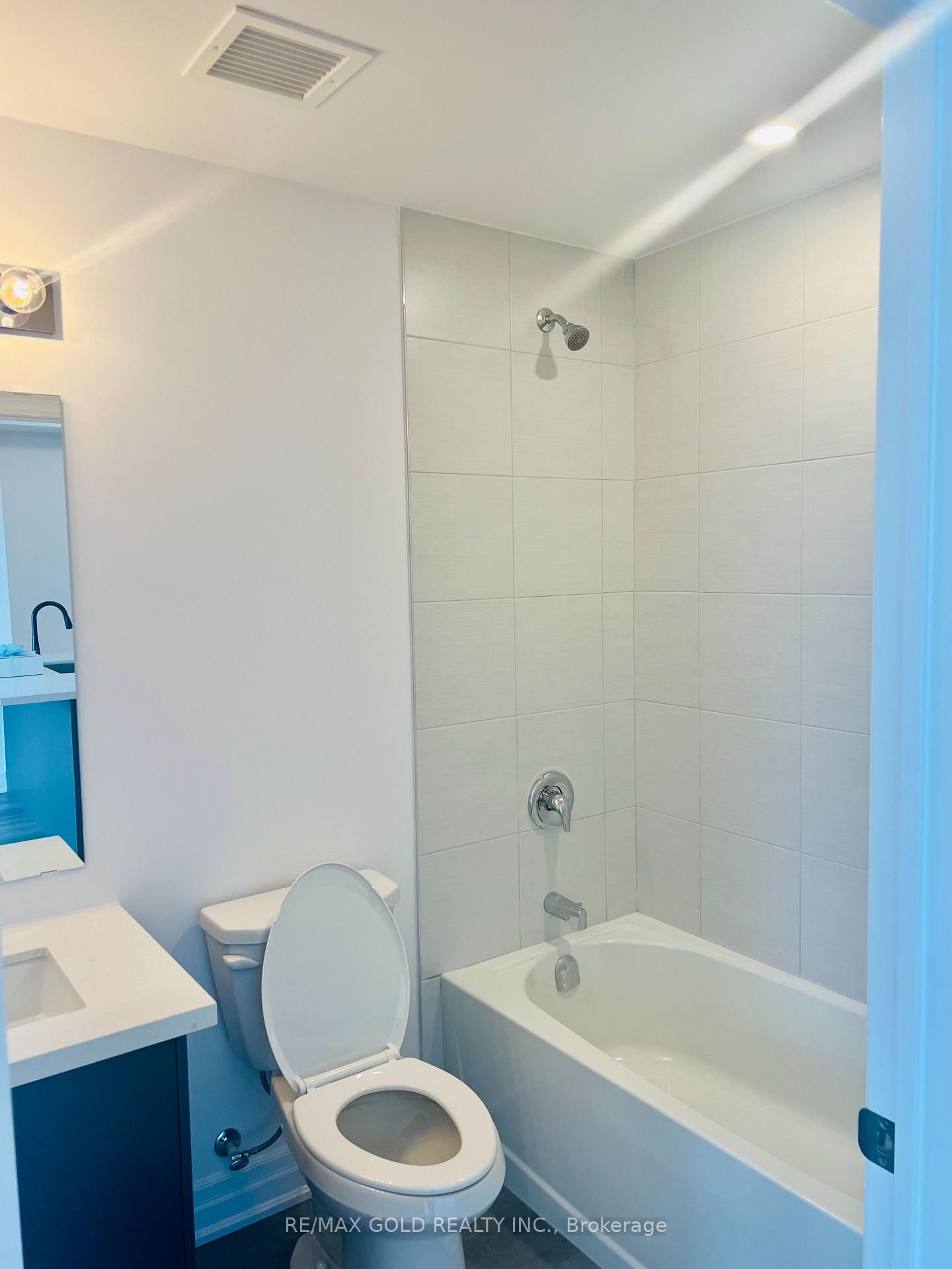 460 Dundas Street E, Unit 404 - Photo 19