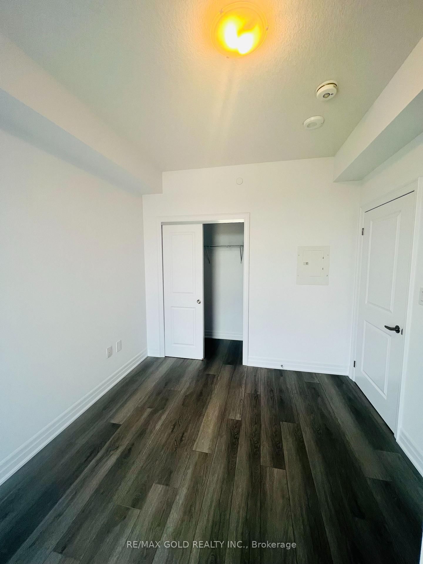 460 Dundas Street E, Unit 404 - Photo 22