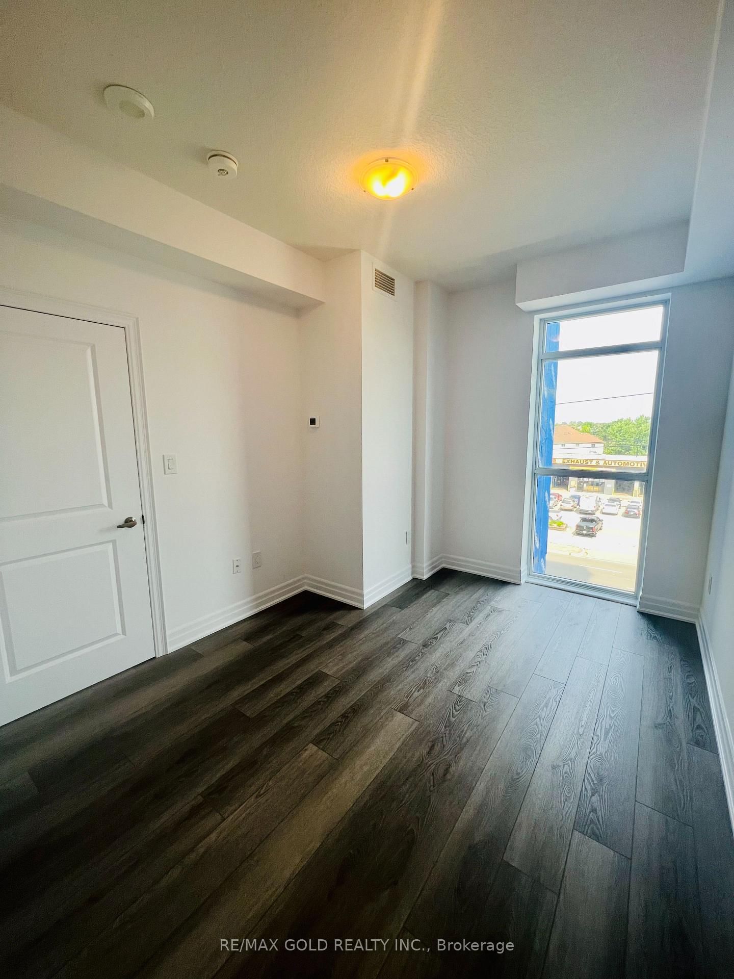 460 Dundas Street E, Unit 404 - Photo 23