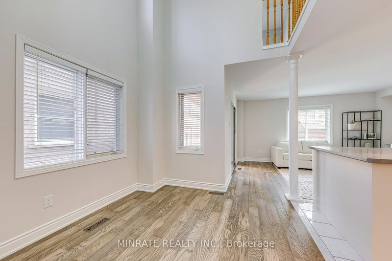 129 Harnesworth Cres, Hamilton, L8B 0J5 | Image 3