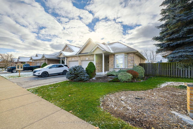 7 Willowlanding Court