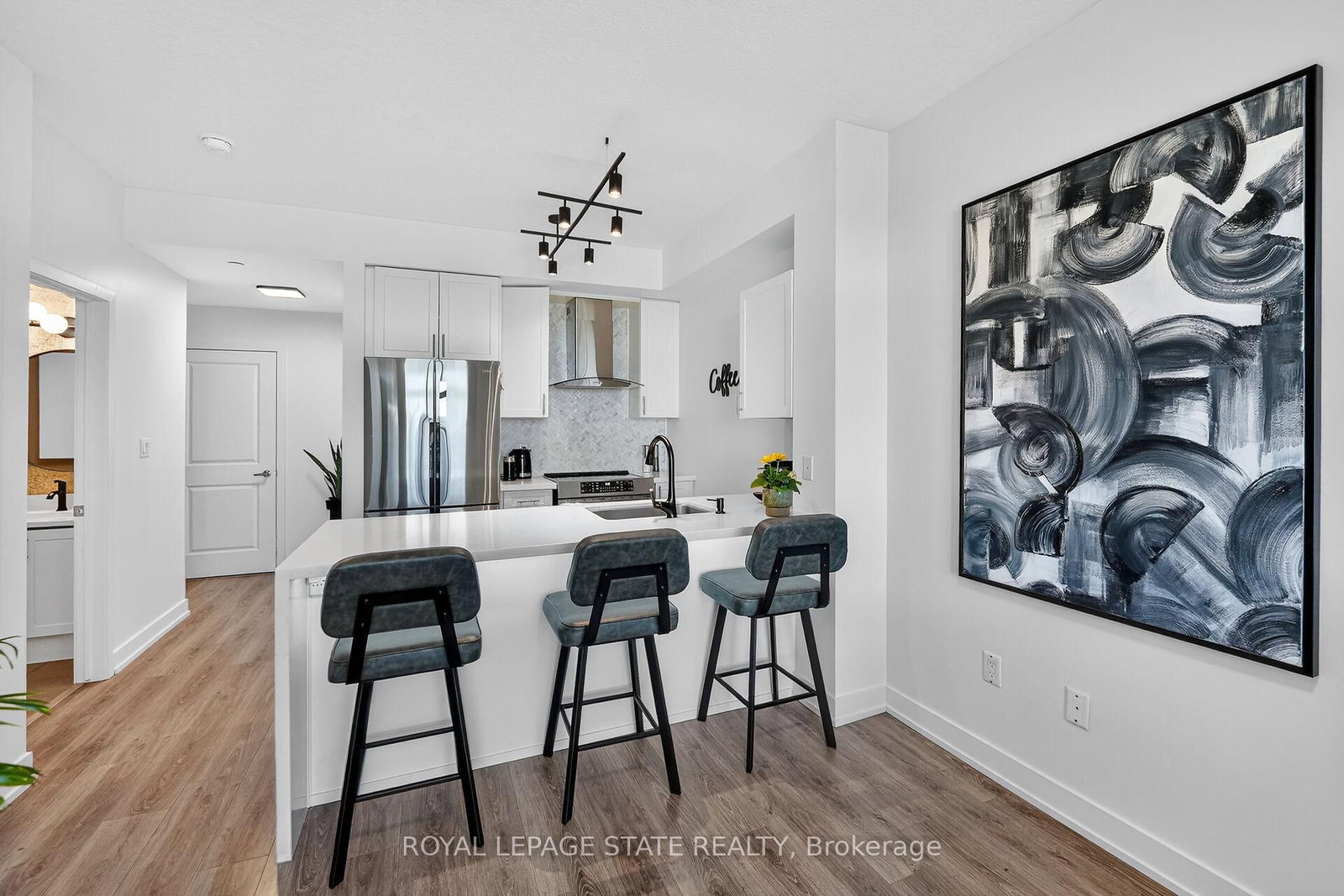 35 Southshore Crescent, Unit 327 - Photo 13