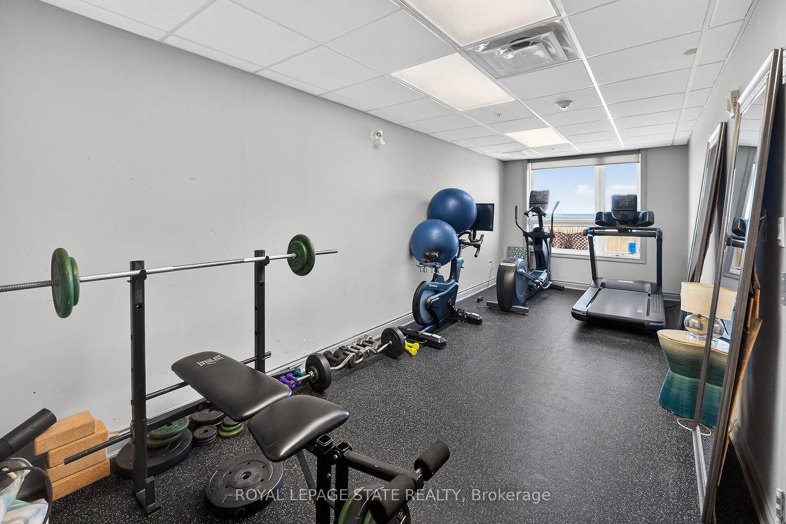 35 Southshore Crescent, Unit 327 - Photo 28