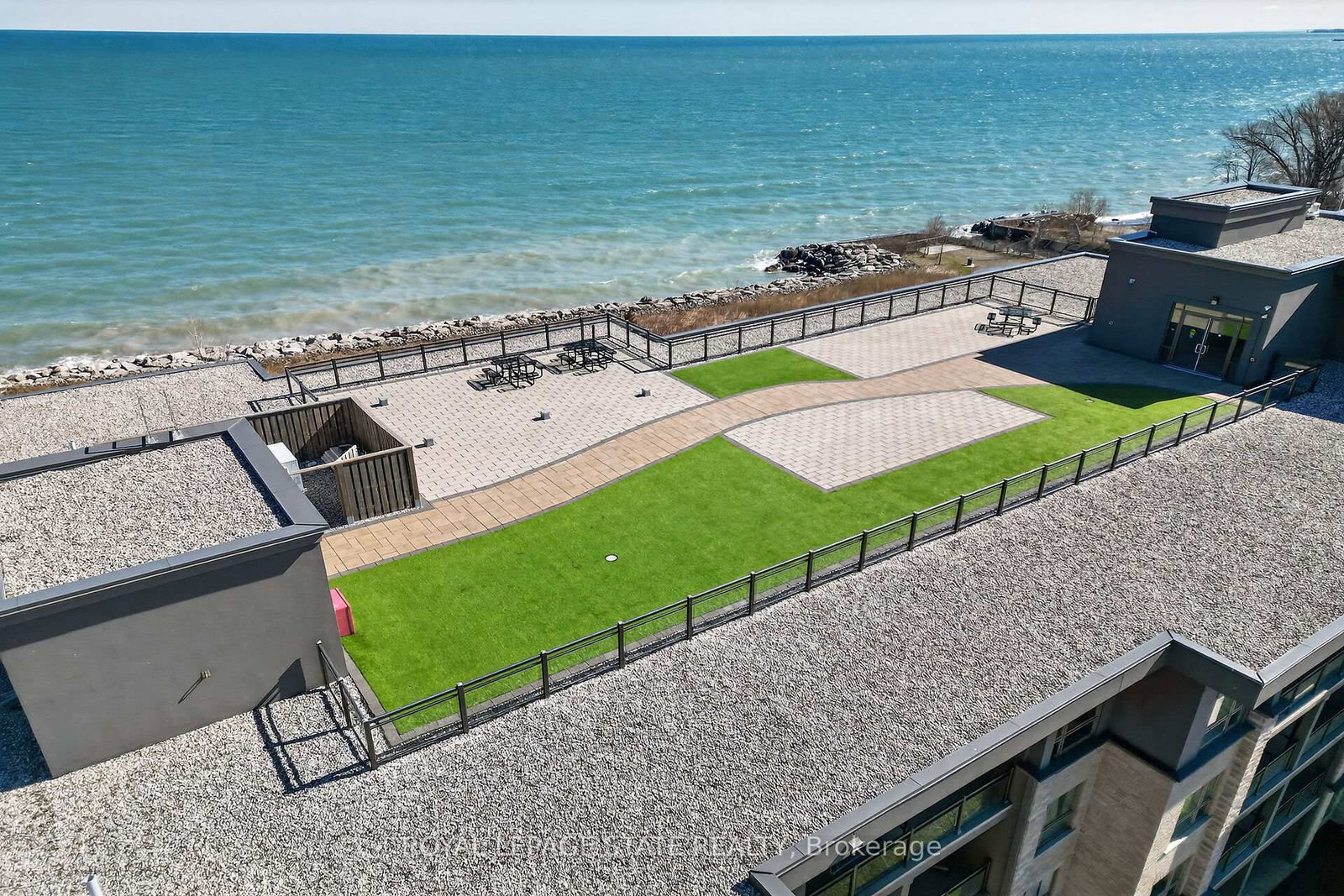 35 Southshore Crescent, Unit 327 - Photo 29