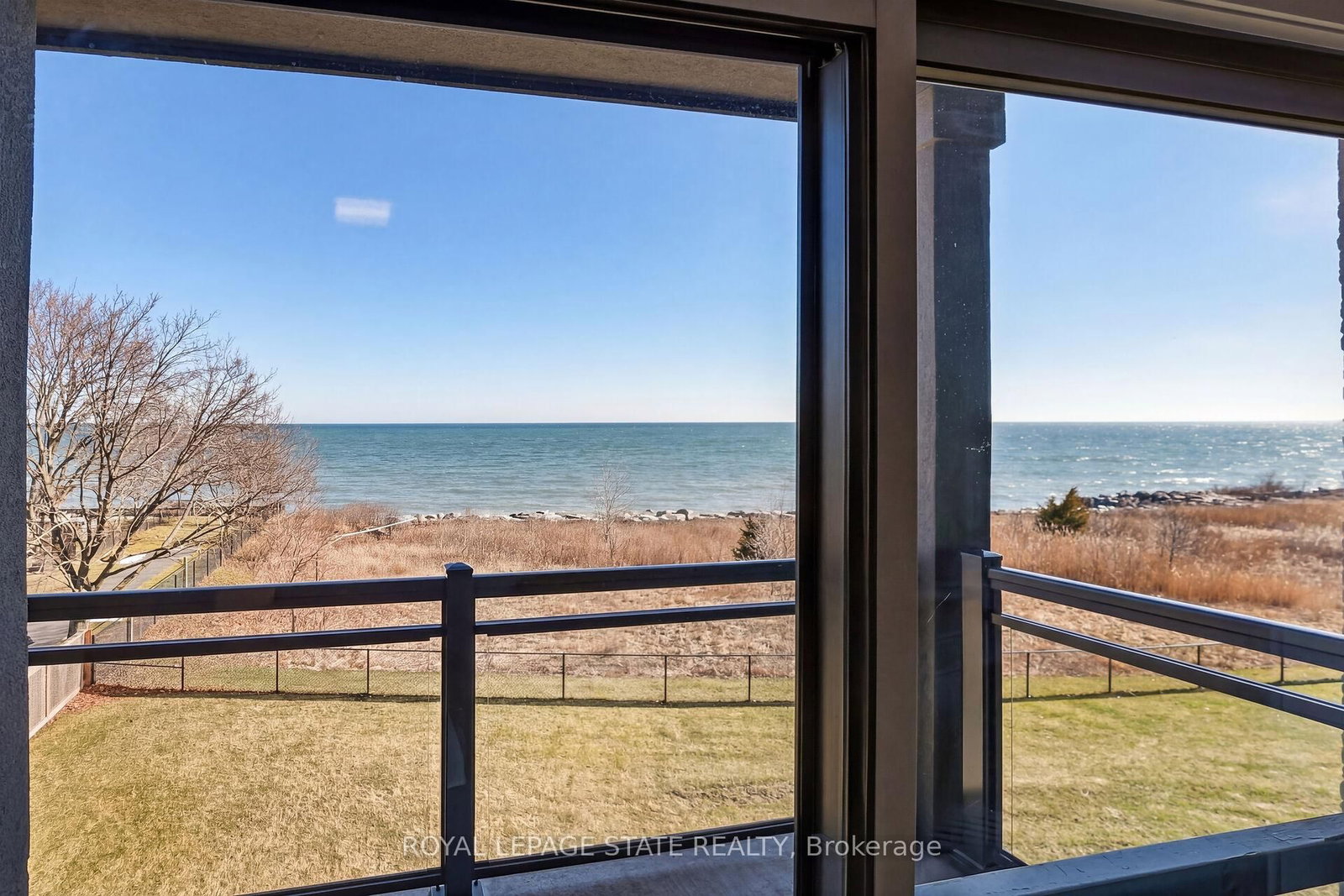 35 Southshore Crescent, Unit 327 - Photo 7