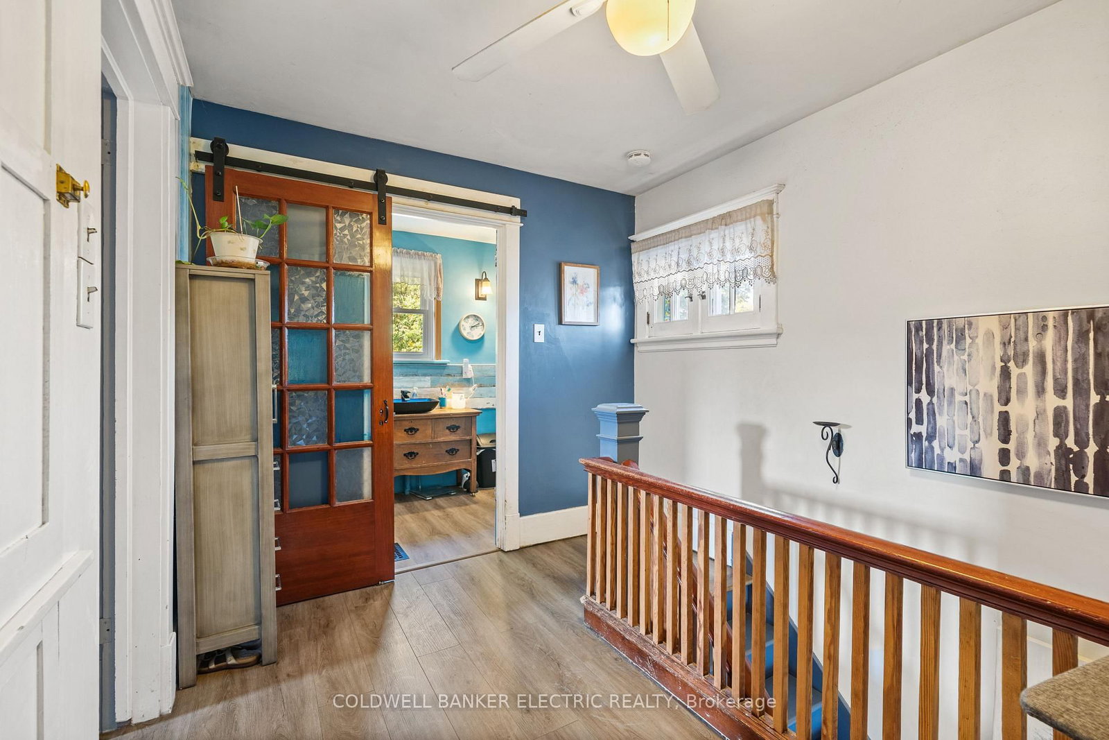 Detached House for sale at 112 Lansdowne Street, Peterborough, Ontario, K9J 1Y1 - Town Ward 3 - MLS: X12940304