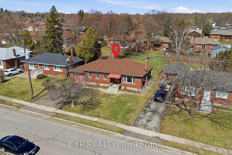 5893 Carman St, Niagara Falls, L2J 1S2 | Image 2