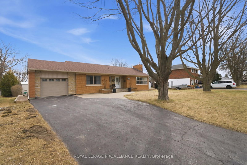 1072 Ontario St, Cobourg, K9A 3C7 | Image 2