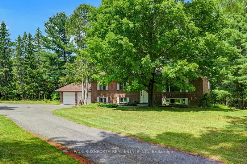 136 Grey Stone Dr, Carp, K0A 1L0 | Image 3