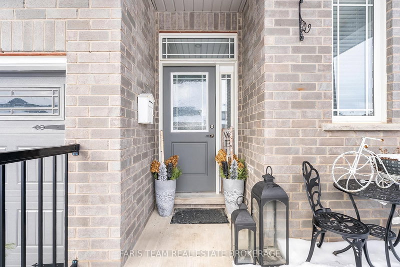 13 Tindall Cres, East Luther Grand Valley, L9W 7R9 | Image 3