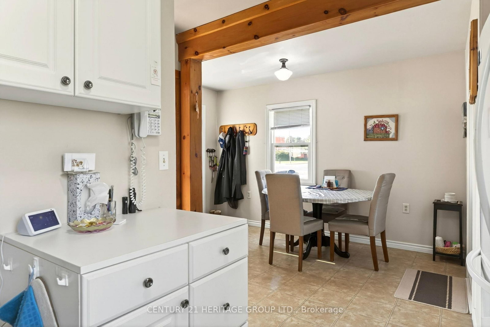 Detached House for sale at 944 Garth Street, Hamilton, Ontario, L9C 4L2 - Gilbert - MLS: X12940764