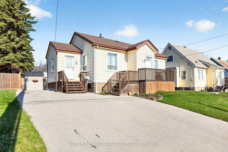 944 Garth St, Hamilton, L9C 4L2 | Image 2