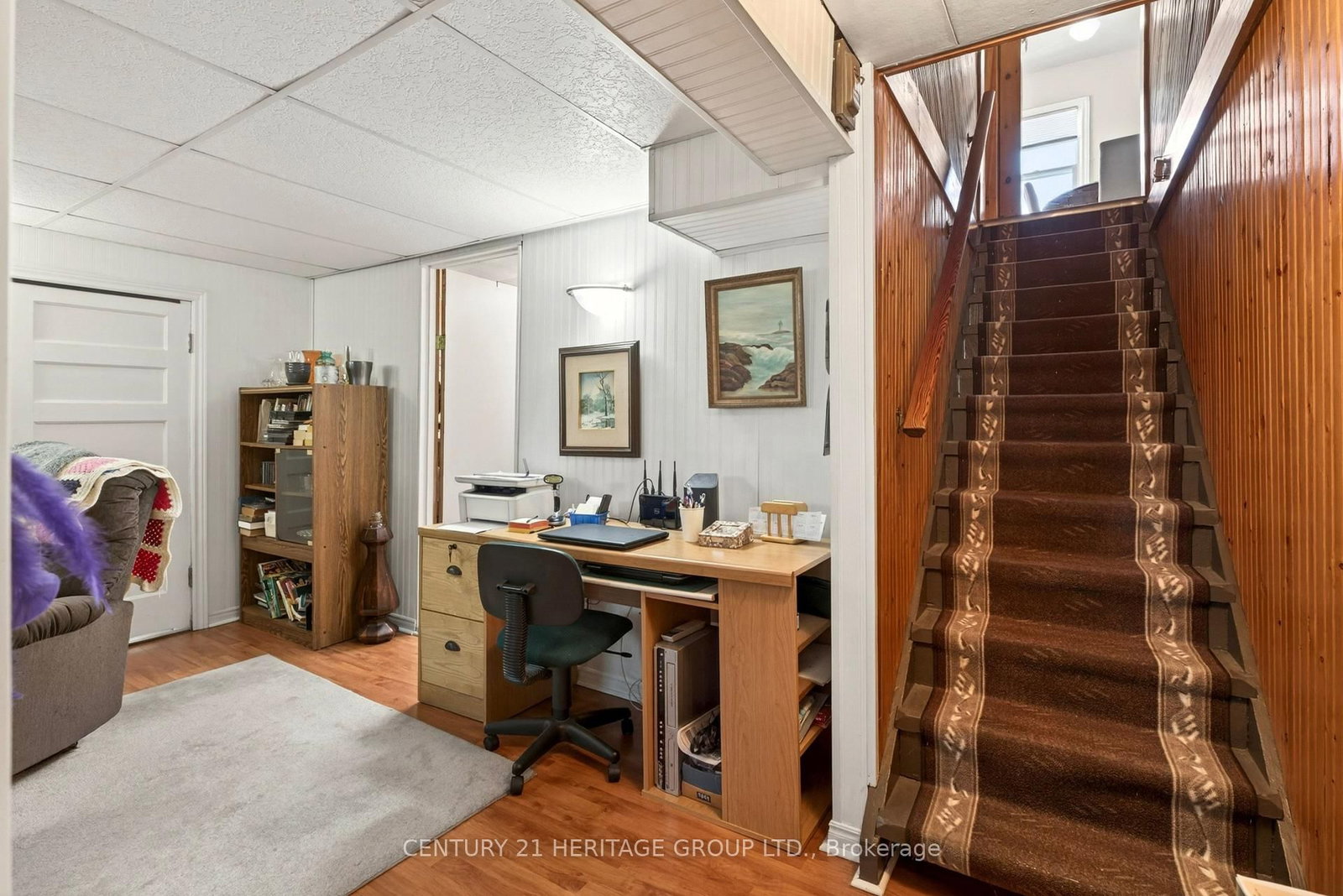 Detached House for sale at 944 Garth Street, Hamilton, Ontario, L9C 4L2 - Gilbert - MLS: X12940764