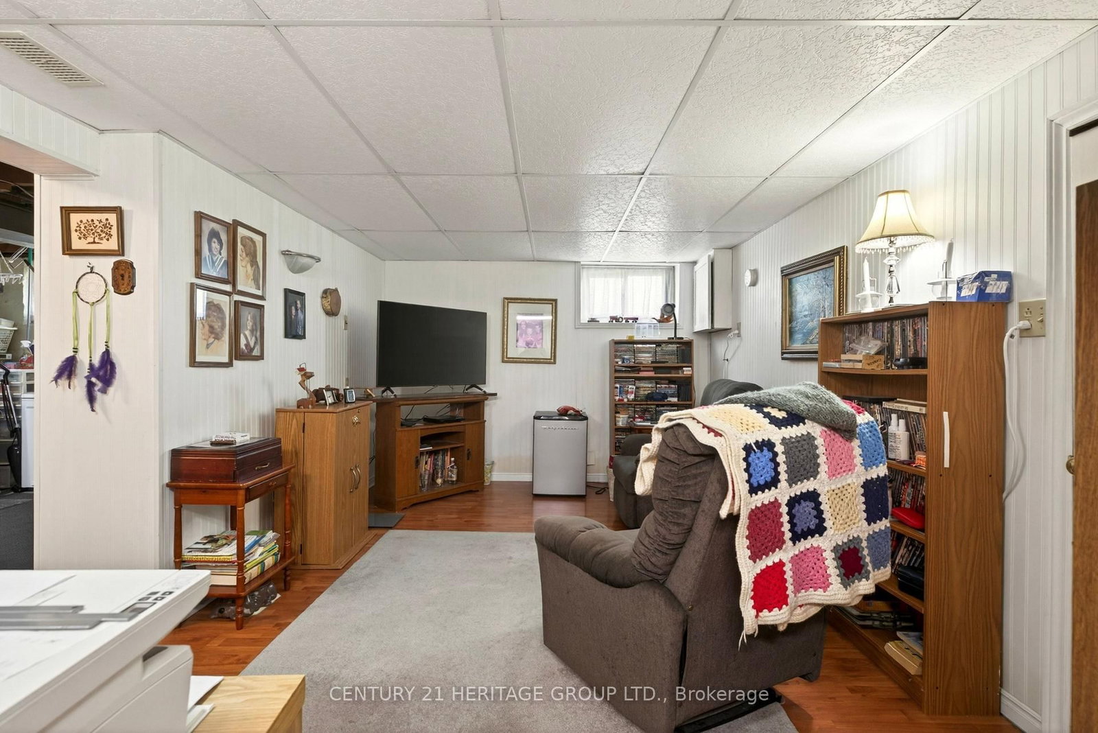 Detached House for sale at 944 Garth Street, Hamilton, Ontario, L9C 4L2 - Gilbert - MLS: X12940764