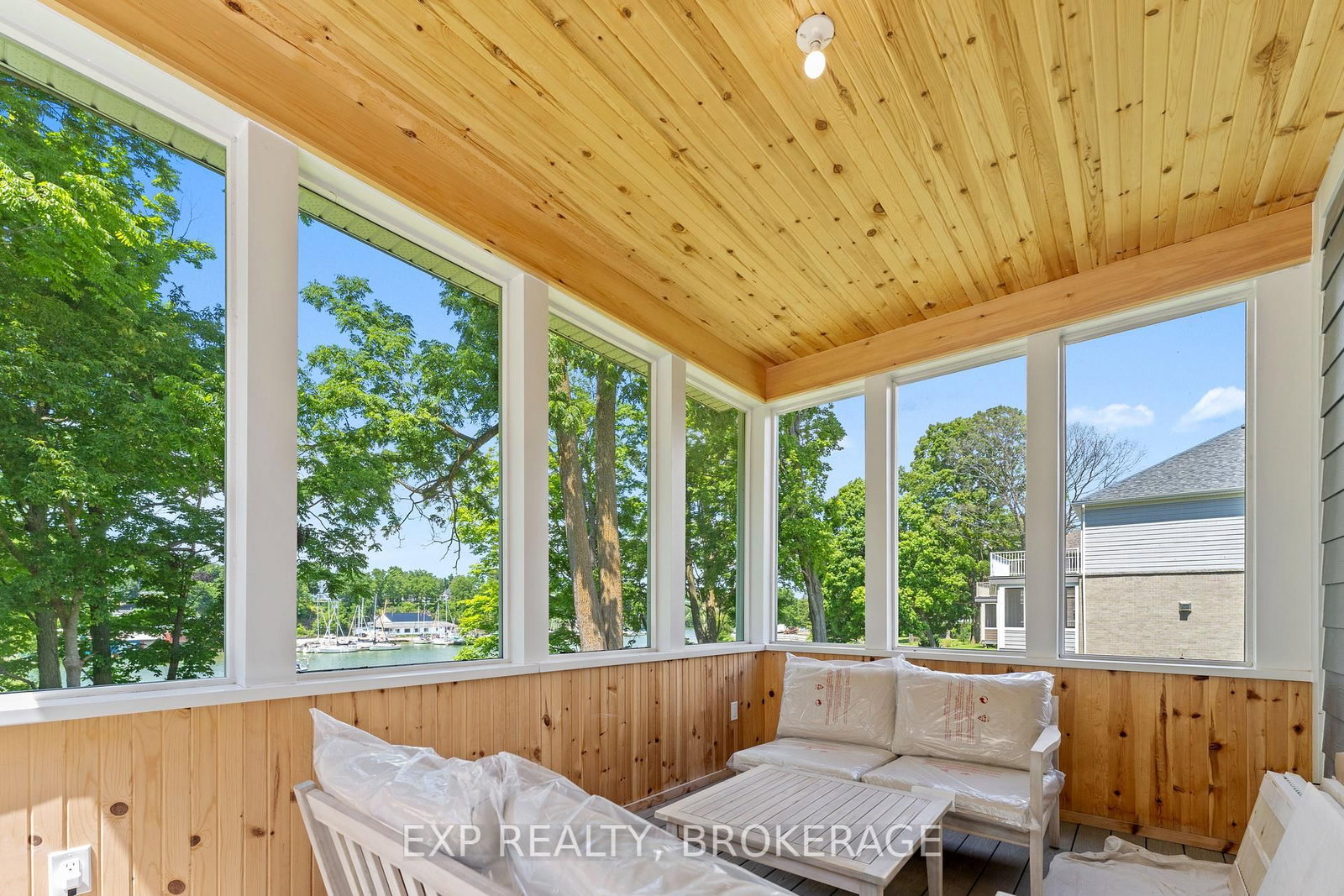 101 VILLENEUVE Drive - Photo 42