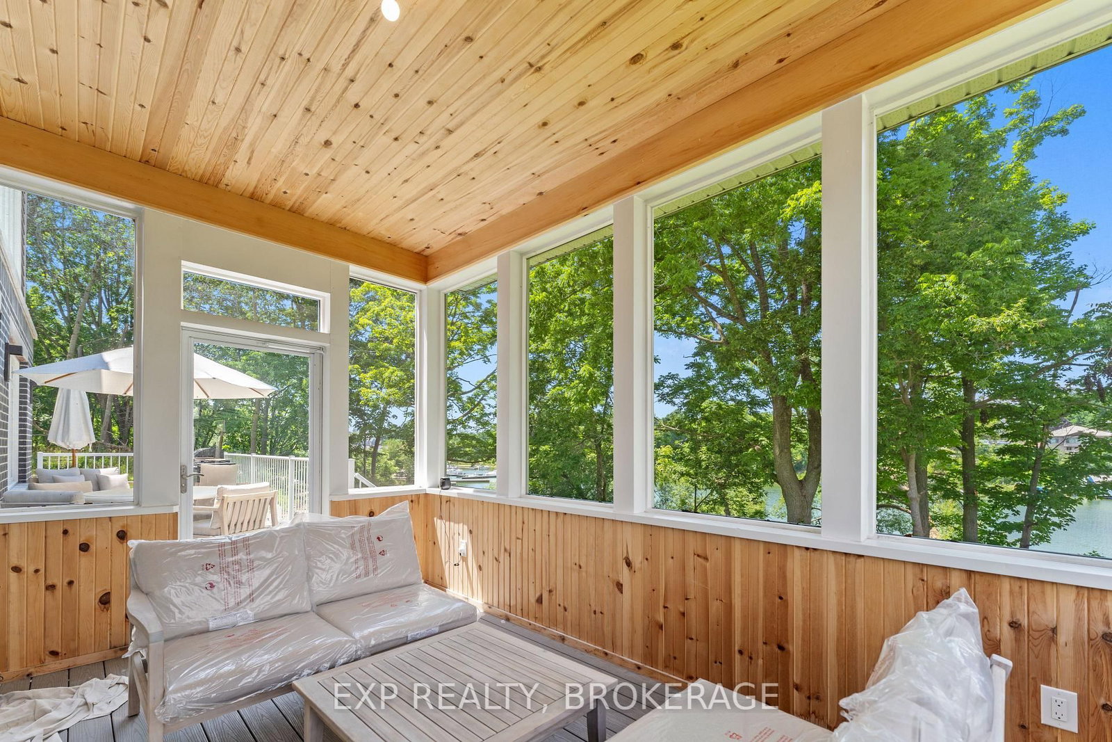 101 VILLENEUVE Drive - Photo 43