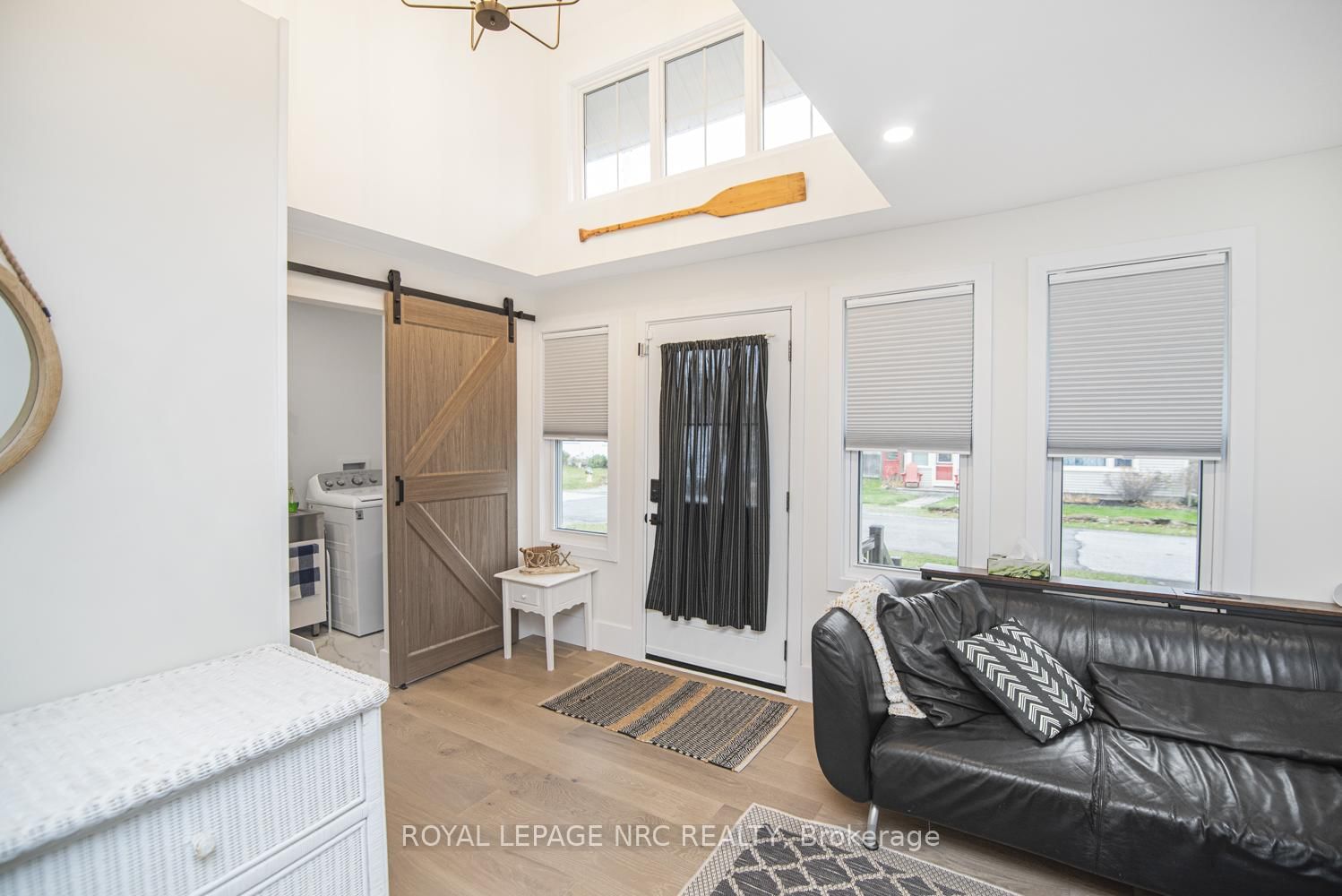 Detached House for sale at 385 WESTWOOD Avenue, Fort Erie, Ontario, L0S 1B0 - Crystal Beach - MLS: X12940826